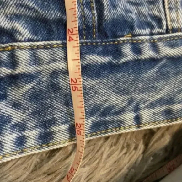 SpongeBob Members Only Jean Jacket - Picture 6 of 9